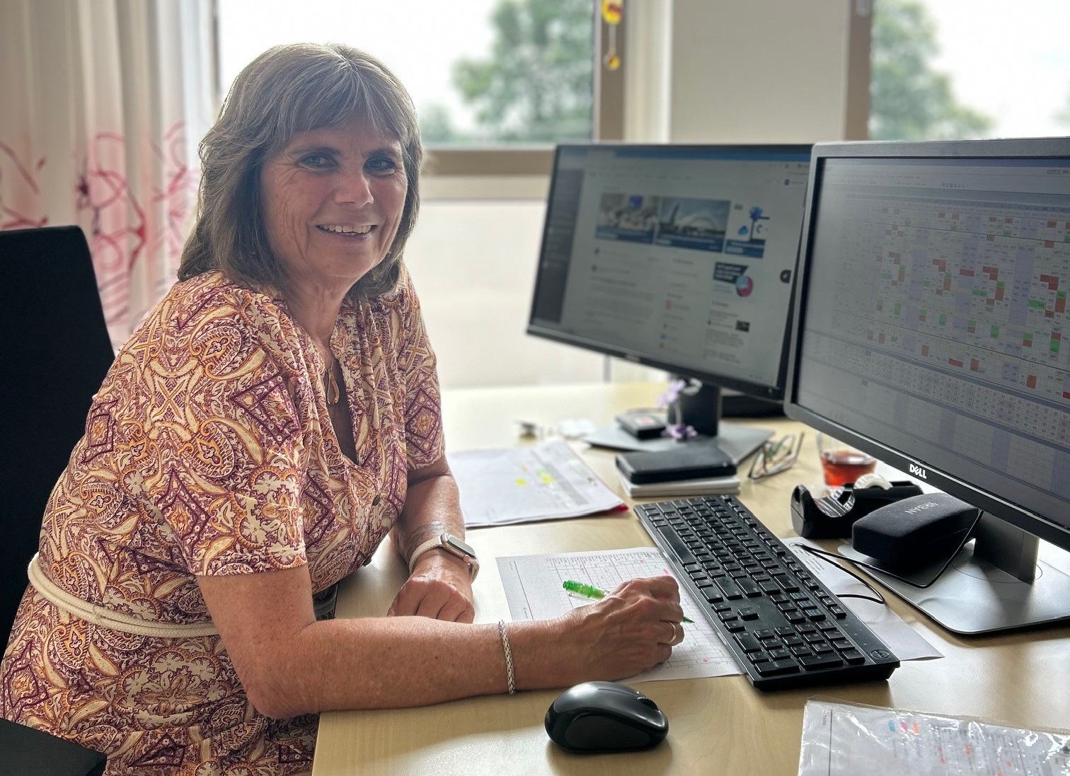 Yvonne Van Bezooijen Social