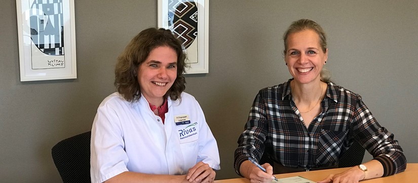 Ondertekening Door Angela De Ruiter